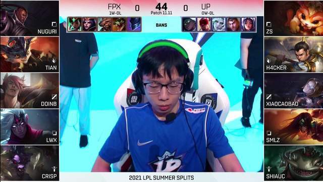  霍夫曼世界波,门兴憾负狼堡  